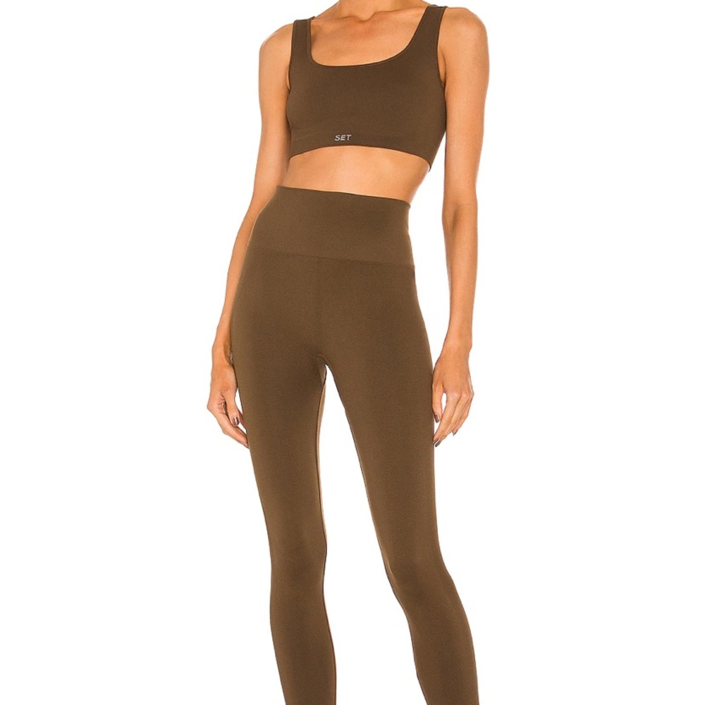 Set Active x Revolve Set - worn a few times!
